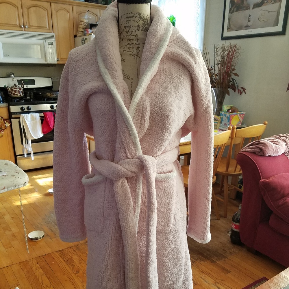 Kashwere women's robe sz. P